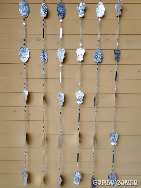 古木チーク額装モン族手刺繍布後ろ襟部分 m's-工房/アジアの布・